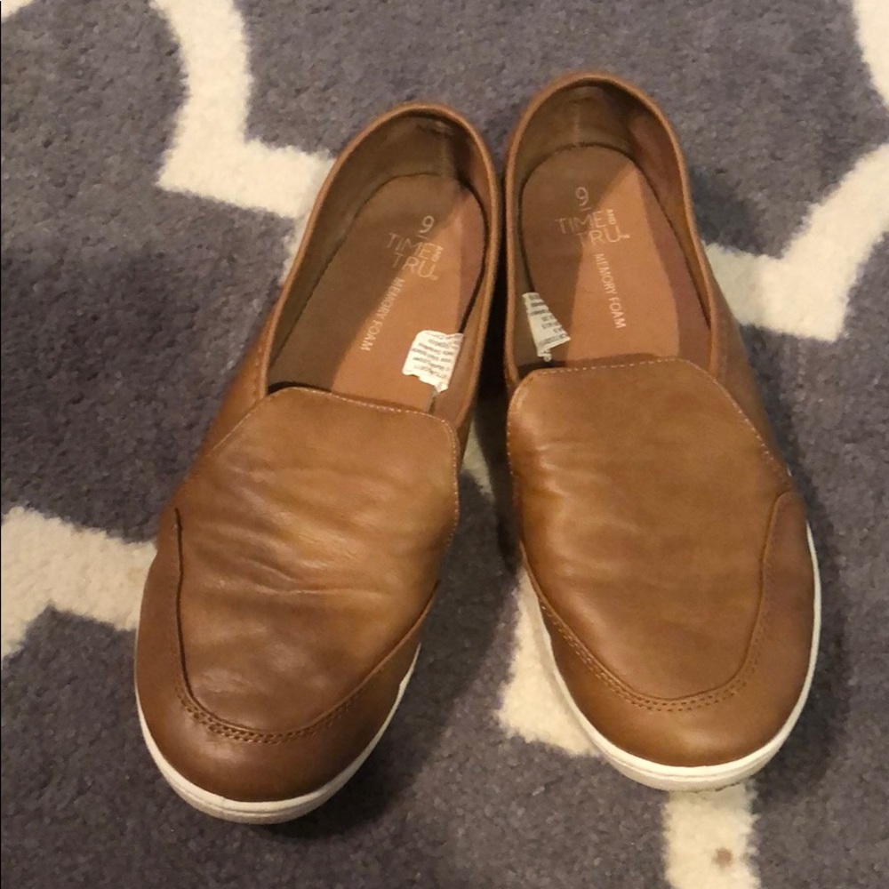 Tan slip on flats size 9